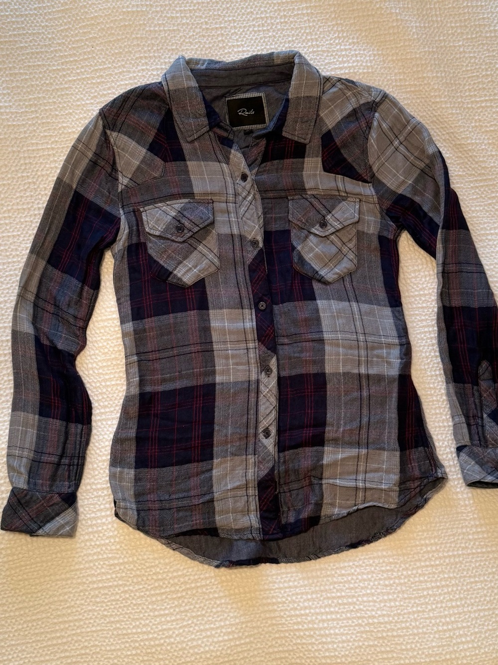 Rails | Gray Navy Plaid Button-Down Shirt | Soft | Size = XS